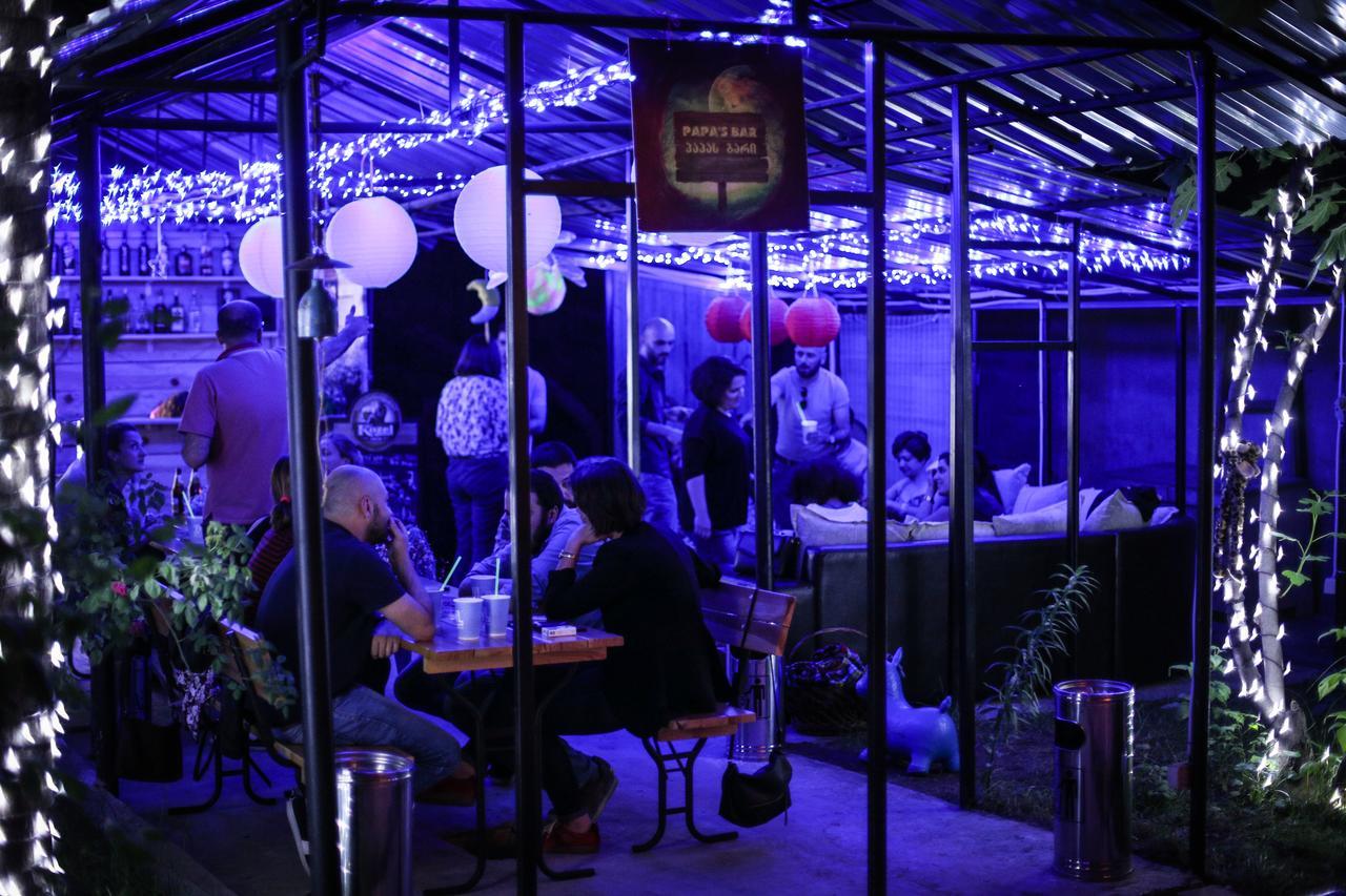 Zgarbi Hostel Tbilisi Bagian luar foto